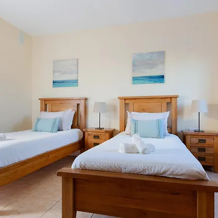 Vela Latina, A To Enjoy! Costa Teguise