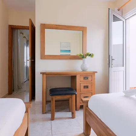 Vela Latina, A To Enjoy! *