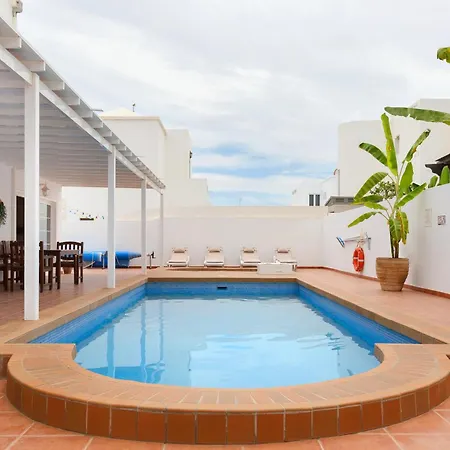 Vela Latina, A To Enjoy! * Costa Teguise