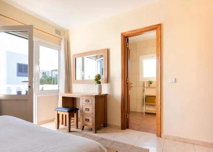 Villa Vela Latina, A To Enjoy!