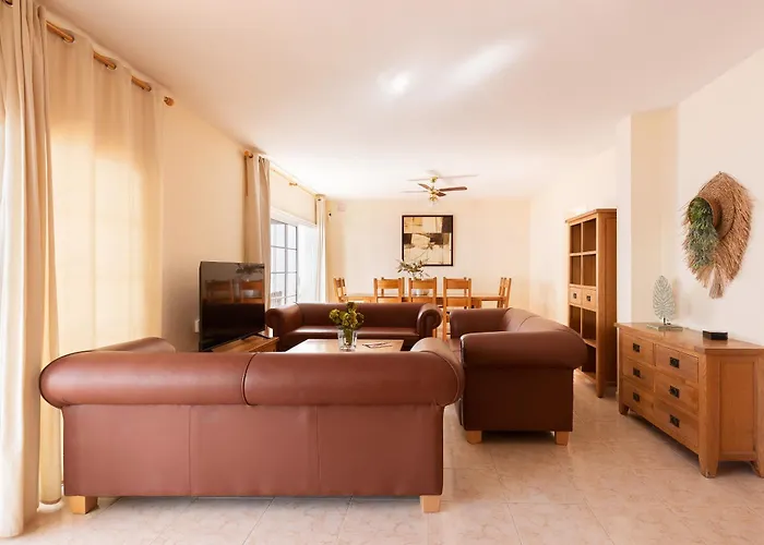 Vela Latina, A To Enjoy! Villa Costa Teguise