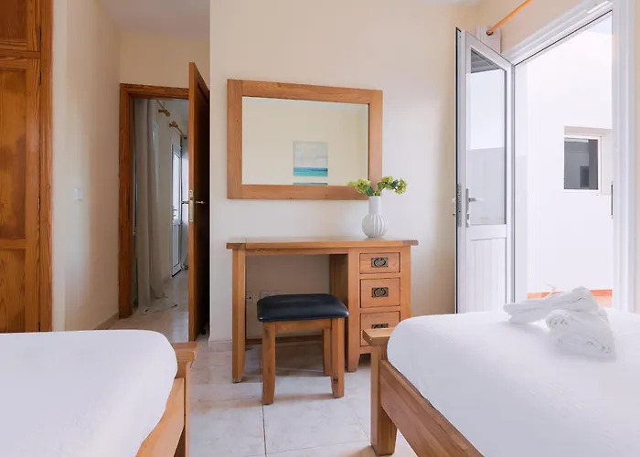 Vela Latina, A To Enjoy! *