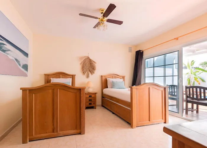 Vela Latina, A To Enjoy! Villa Costa Teguise